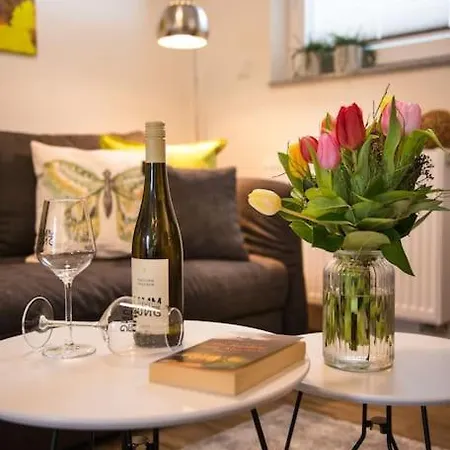 アパート Riesling Im Weingut Lamm Jung